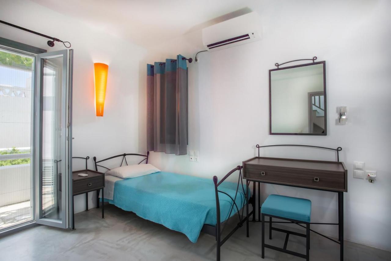 Ianthi Boutique Guesthouses Skyros Exteriör bild