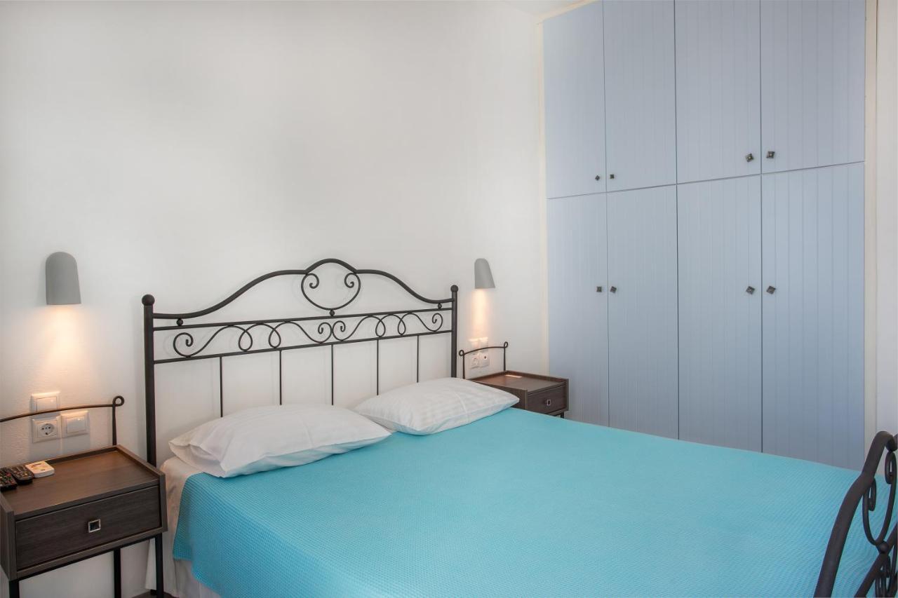 Ianthi Boutique Guesthouses Skyros Exteriör bild