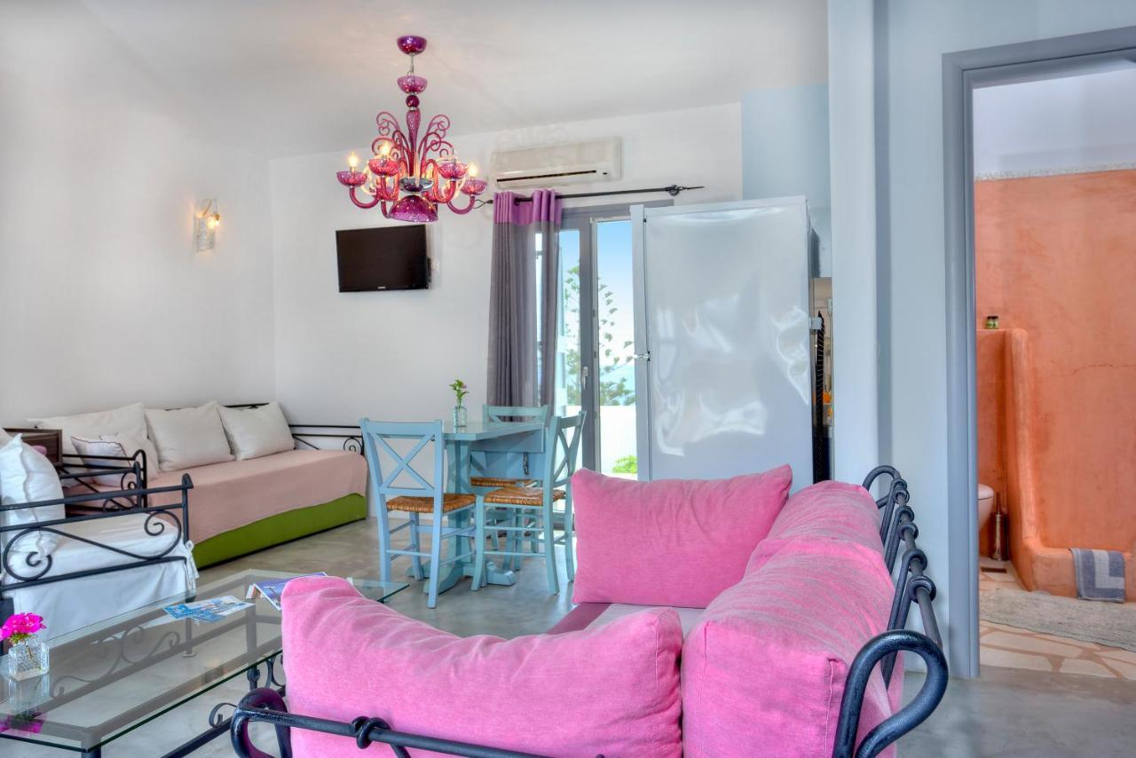 Ianthi Boutique Guesthouses Skyros Exteriör bild