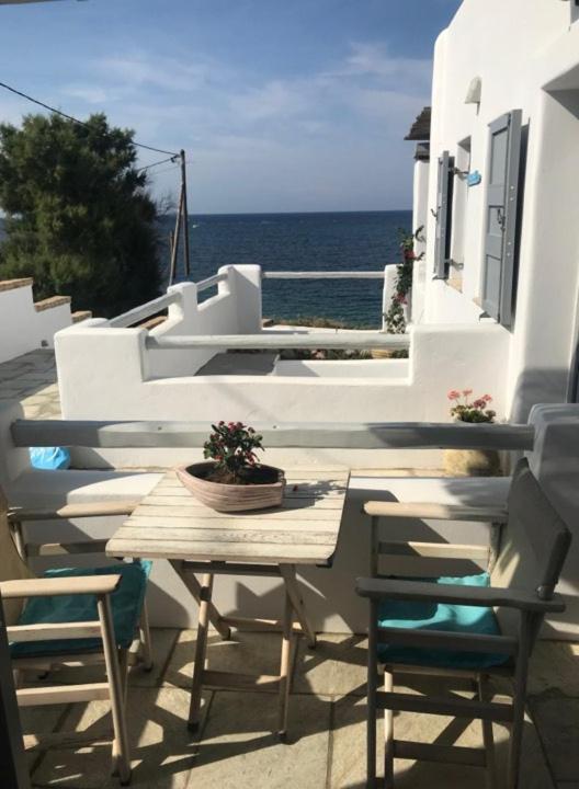 Ianthi Boutique Guesthouses Skyros Exteriör bild